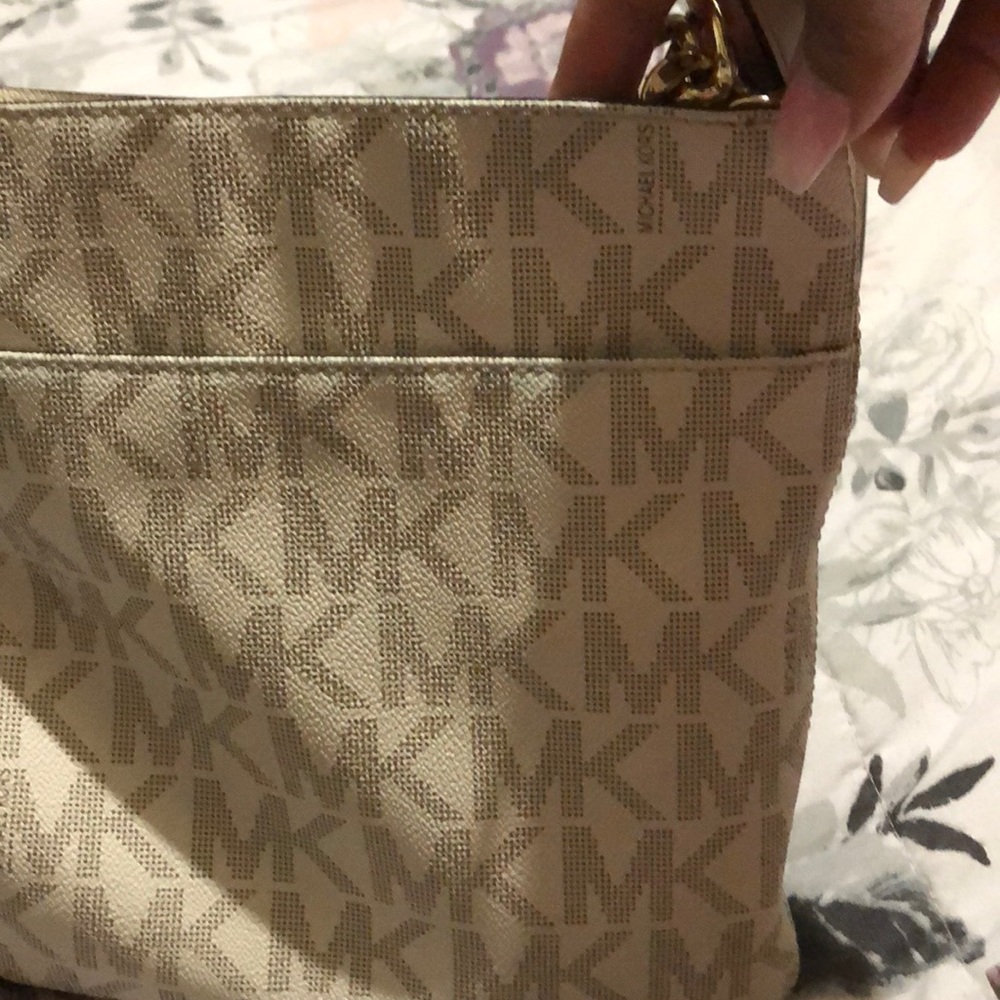 MK purse